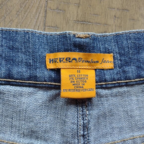 Denim Mini Skirt with Orange Beading Size 11 by Neeso Premium Jeans - Picture 3 of 7